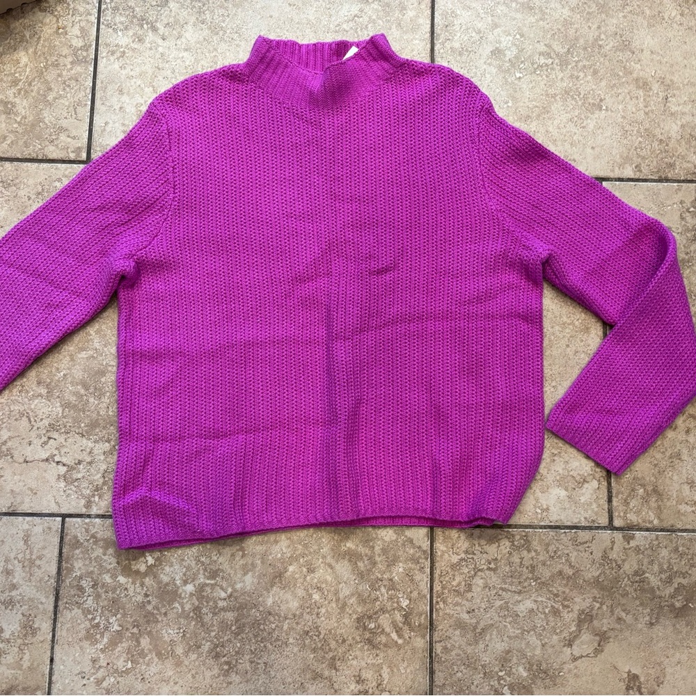 J Crew Lightweight Sweater NWT large